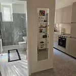 New 2 Bedroom - 15min From Paradeplatz Appartamento Zurigo