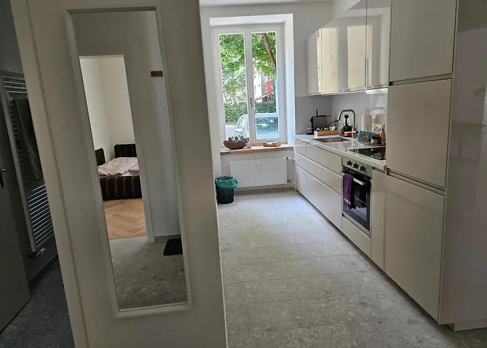 New 2 Bedroom - 15min From Paradeplatz Zurich