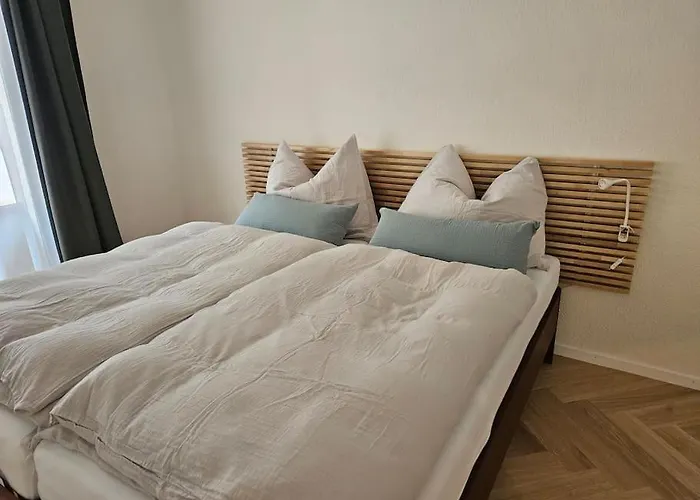 New 2 Bedroom - 15min From Paradeplatz *