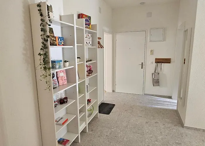 New 2 Bedroom - 15min From Paradeplatz