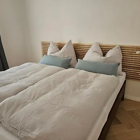 New 2 Bedroom - 15min From Paradeplatz *