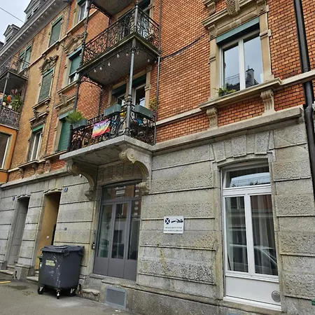 New 2 Bedroom - 15min From Paradeplatz *