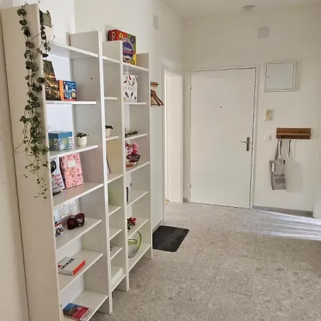 New 2 Bedroom - 15min From Paradeplatz