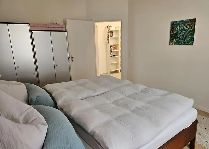 New 2 Bedroom - 15min From Paradeplatz Цюрих
