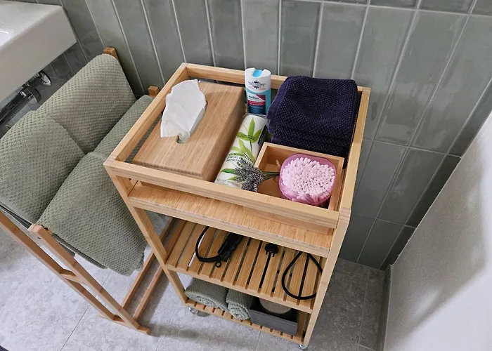 New 2 Bedroom - 15min From Paradeplatz